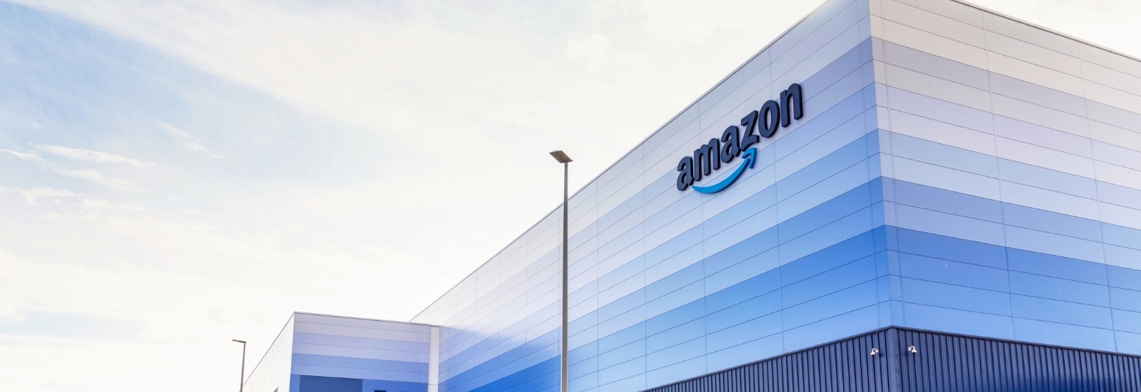 Amazon、2022年7〜9月期決算の発表。営業利益は48%減少