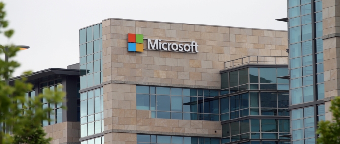 Microsoft、およそ1万人の解雇を発表。
